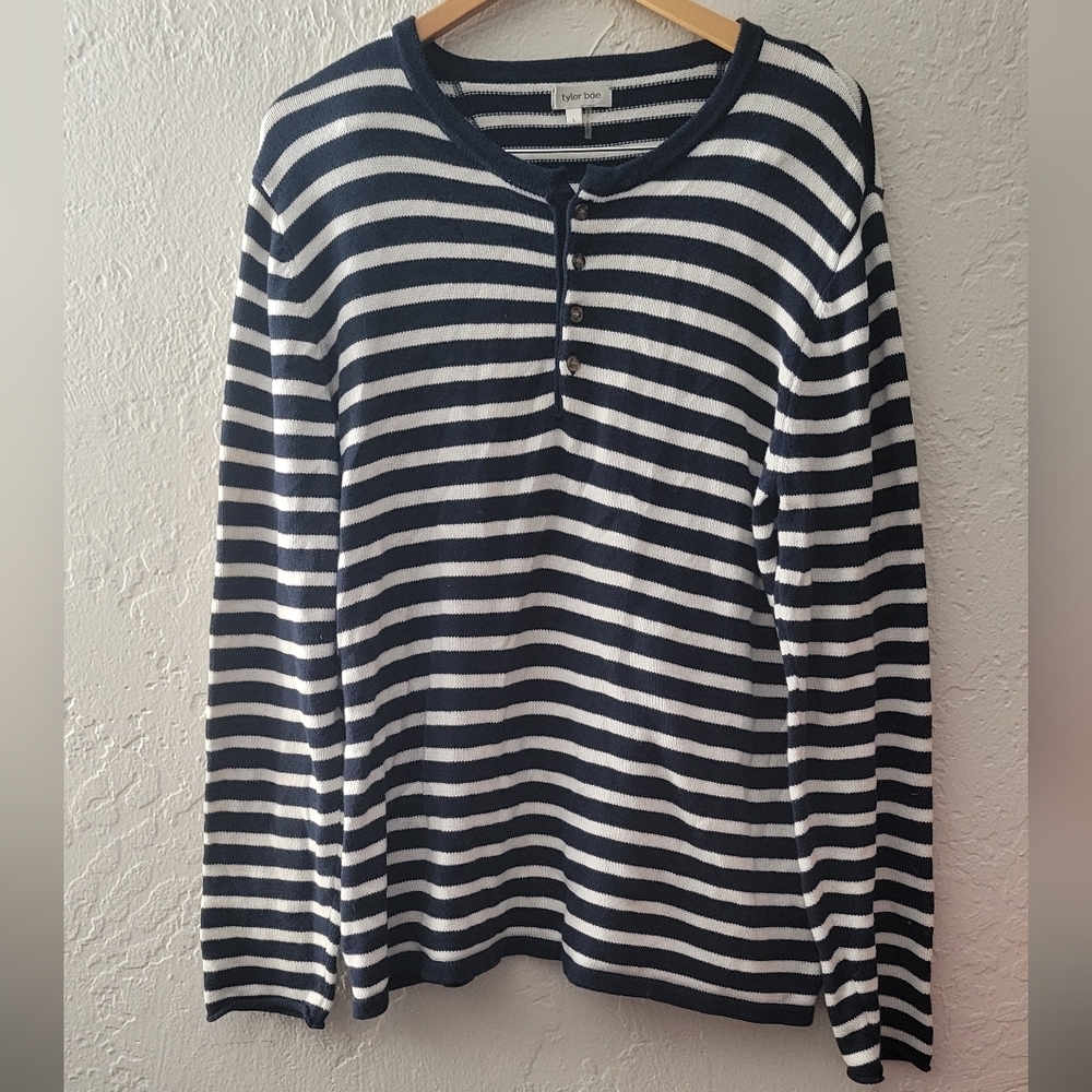 Tyler Böe Sweater Size Large